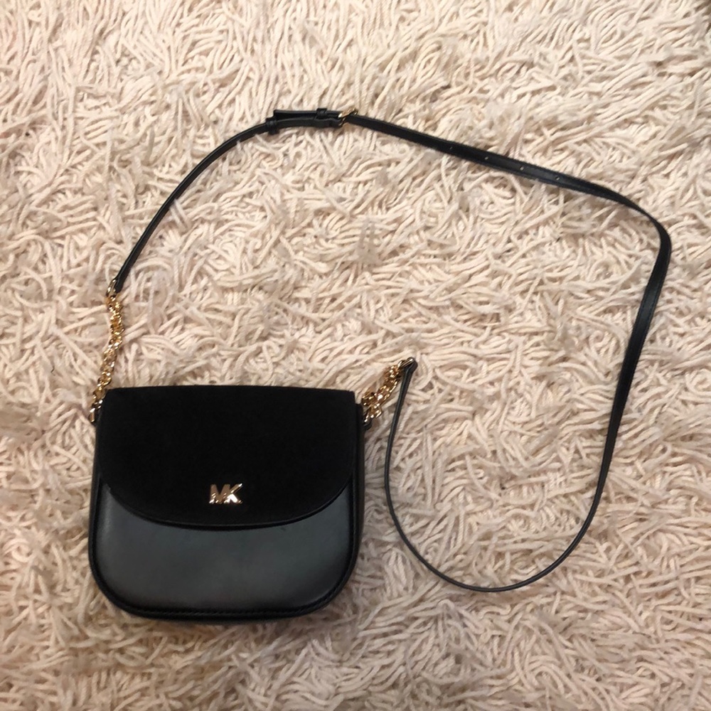 Michael Kors crossbody black and gold bag